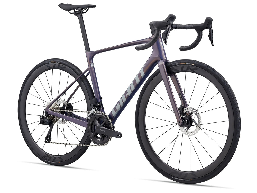 Defy Advanced 0 Giant
