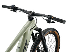 Stance E+2