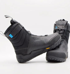 blivet-quilo-flt-boots-gen-2-flat-pedals-221937_780x825_crop_top