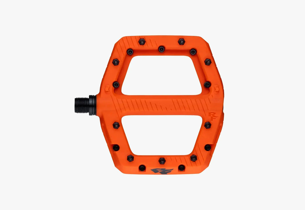 chester_pedal_orange_rotation_1_pdp