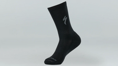 64720-760_APP_TECHNO-MTB-TALL-SOCK-BLK-S_HERO