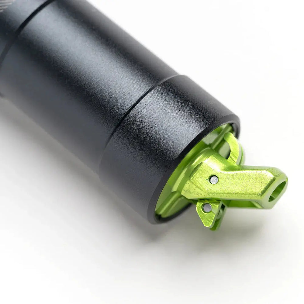 OneUp-Components_V3Dropper_DetailActuator_1066x - Copie - Copie